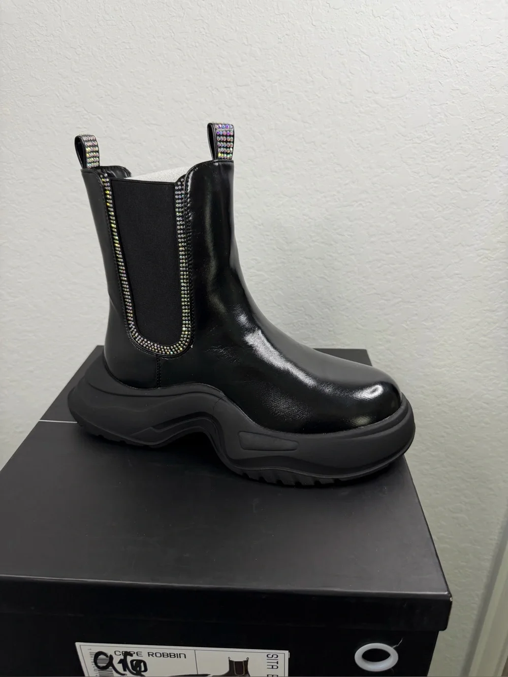Cape Robbin Black Rhinestone Chelsea Platform Ankle Boots Size 10 NIB
